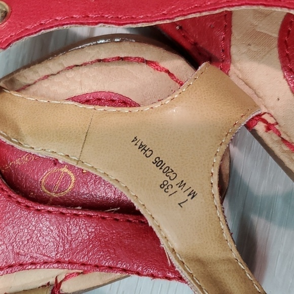 B.O.C. Born Women T strap Sandals Flats shoes sz 7 - Picture 8 of 12